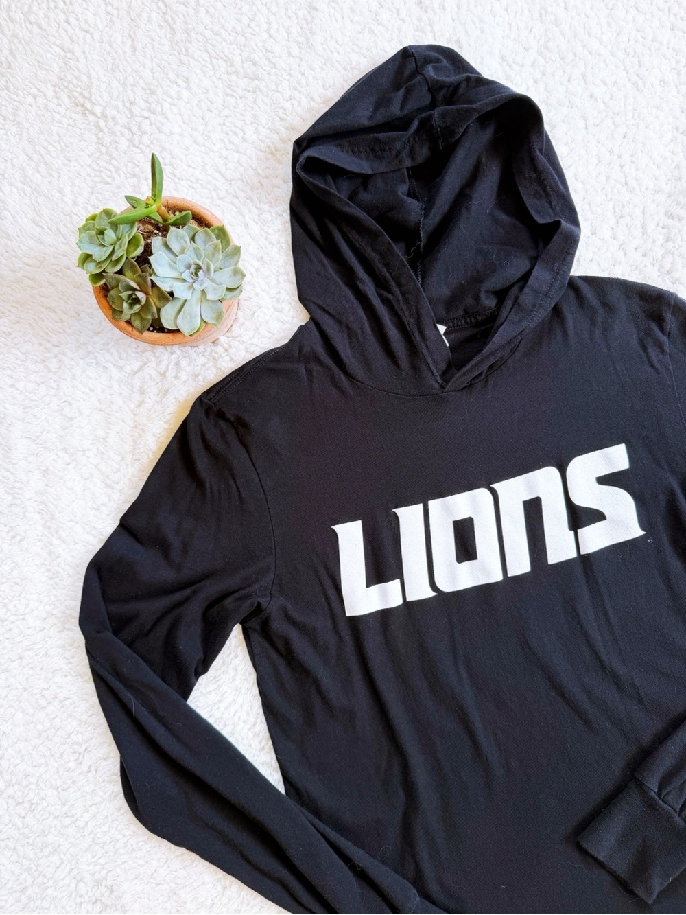 Hooded Lions longsleeve shirt